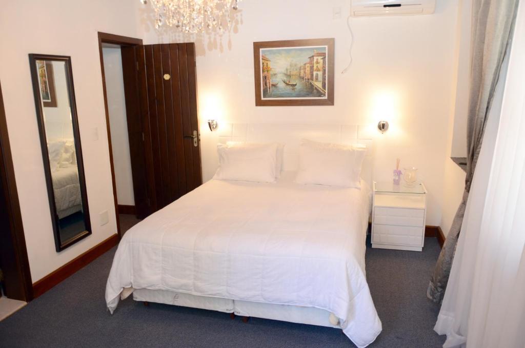 Guitta Pousada Petropolis  Room photo