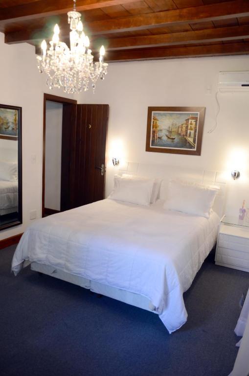 Guitta Pousada Petropolis  Room photo