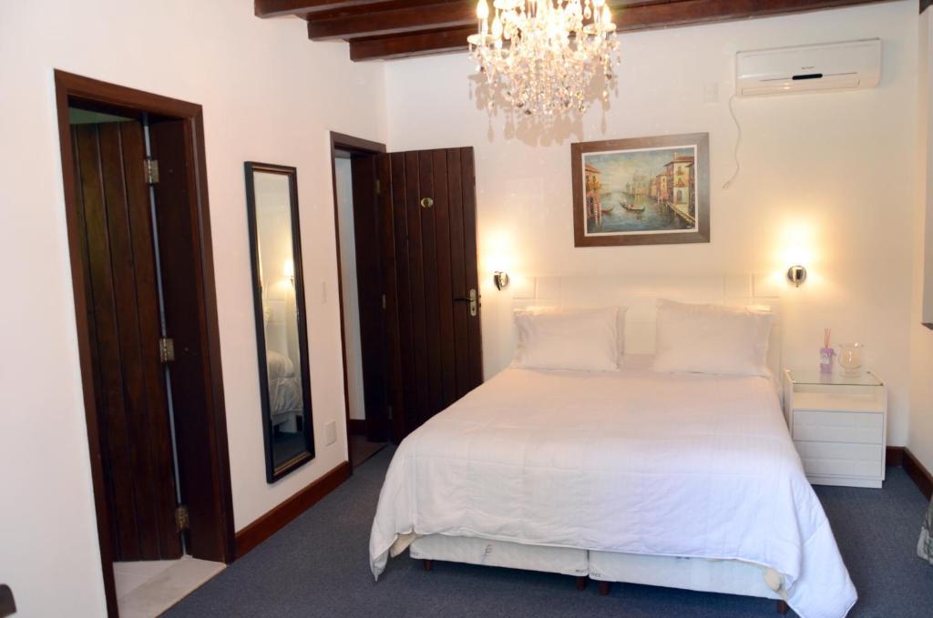 Guitta Pousada Petropolis  Room photo